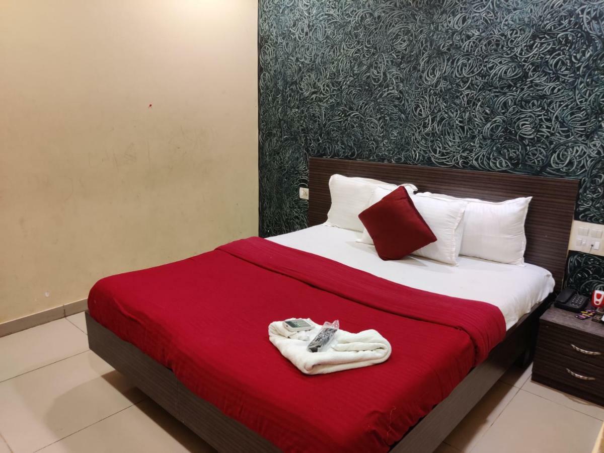 Hotel O Golden Sagar Bombay Eksteriør billede