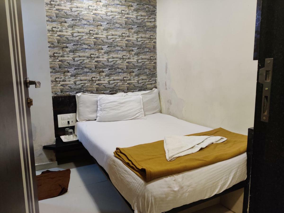 Hotel O Golden Sagar Bombay Eksteriør billede